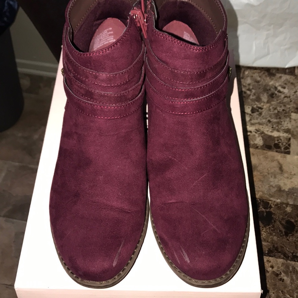 JustFab Roca Booties - Picture 2 of 6